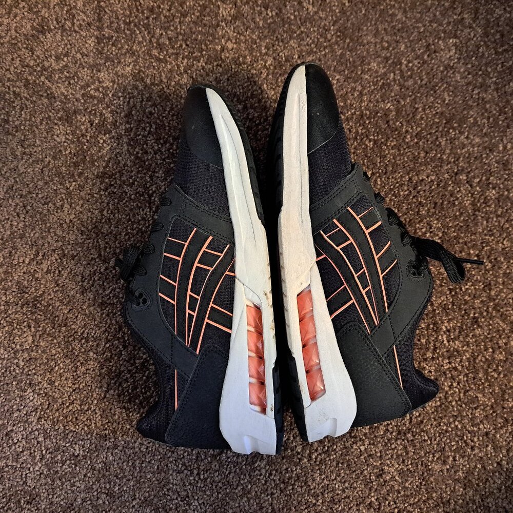 Asics Gel Saga Sou Shoes 1192A097-002 Black/Pink Running Womens Sz 9 - Picture 4 of 10